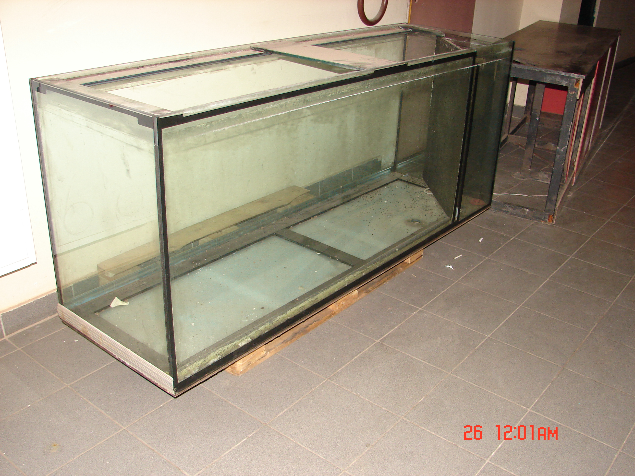 Аквариум 840 л.
